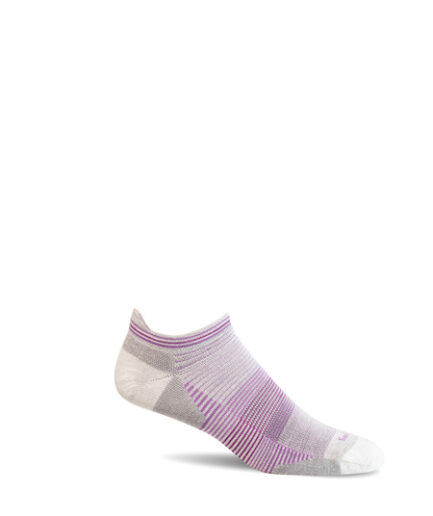 kurze Kompressionssocken mit Merinowolle von Sockwell in weiss/grau mit violetten Streifen, Kompression entspricht Klasse 1